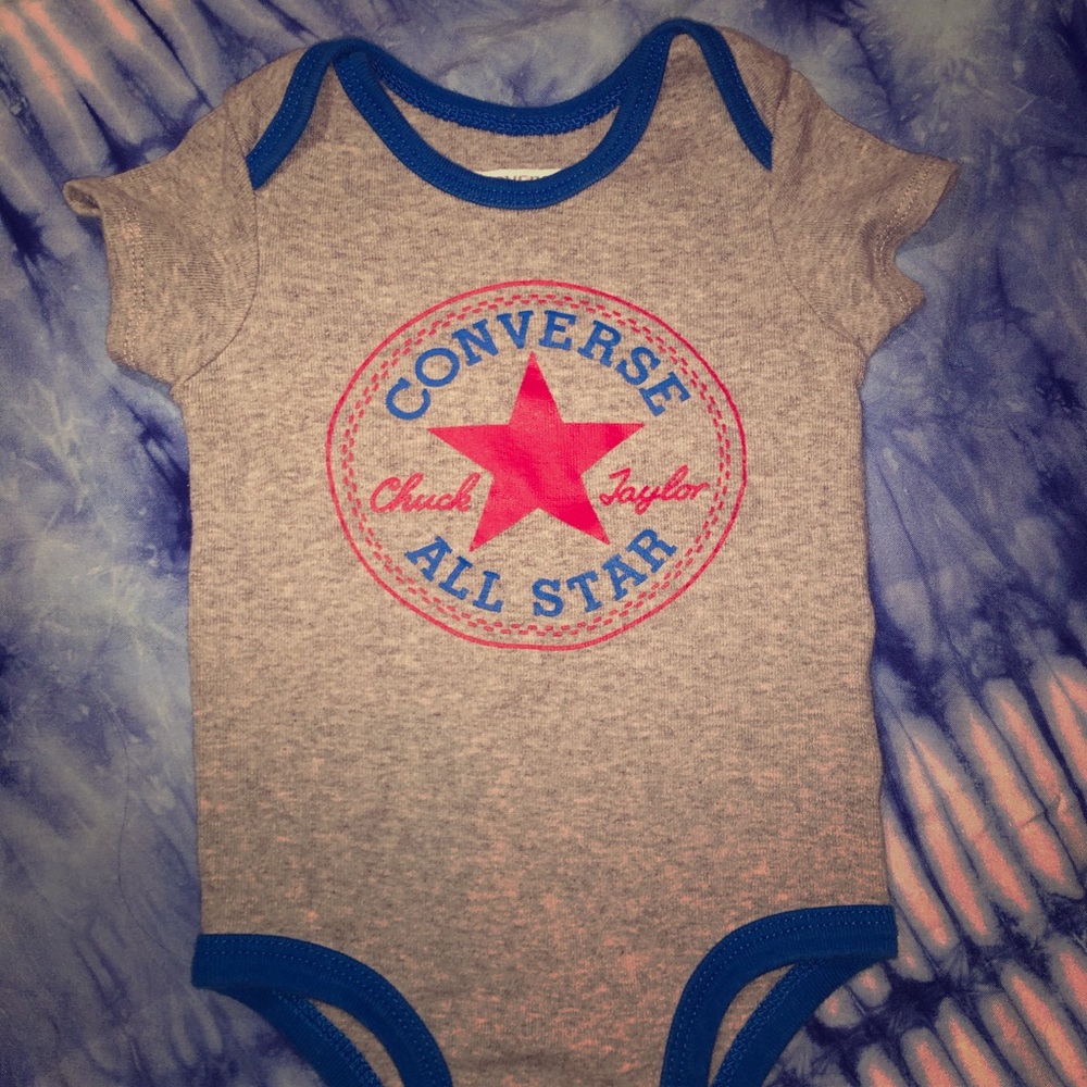 Converse Baby Onesie 0-6m